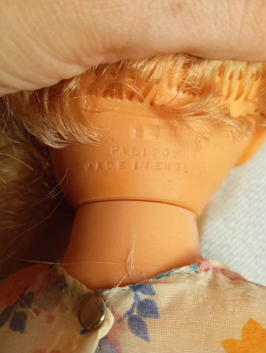 Vintage Κούκλα Palitoy Sheena – Δεκαετία 1970 – Ύψος 45 εκ. Made in England