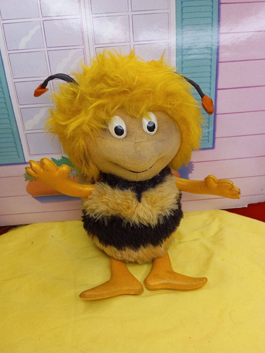 Vintage Λούτρινη Φιγούρα “Μάγια η Μέλισσα” – Effe Bambole, Ιταλία 1980 – Σπάνια Συλλεκτική