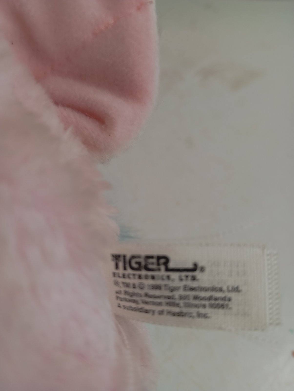 Συλλεκτικό Furby (1999) – Μιλάει ελληνικά