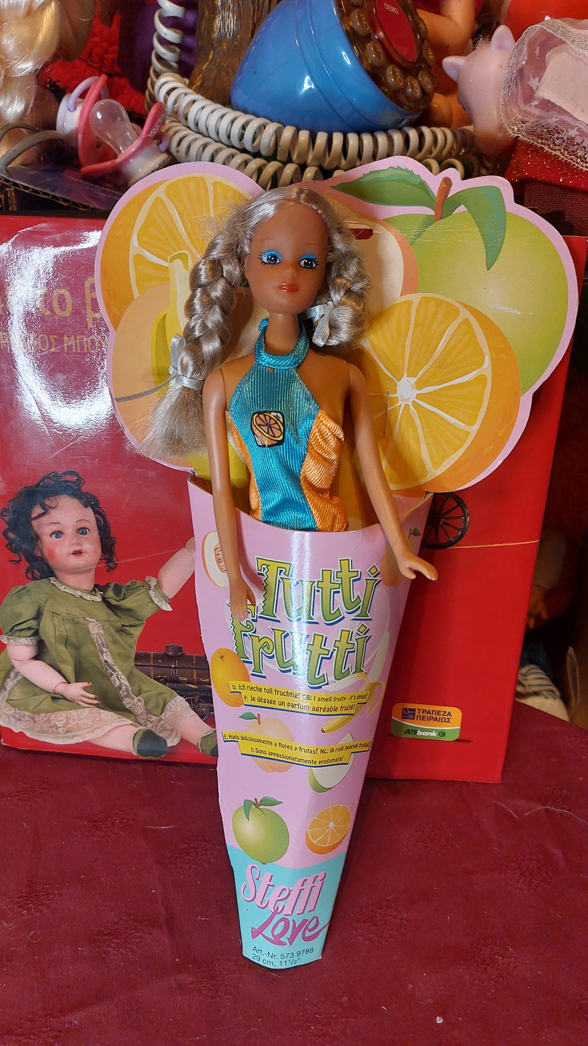 Υπέροχη κούκλα Steffi Love στην αρχική της συσκευασία!