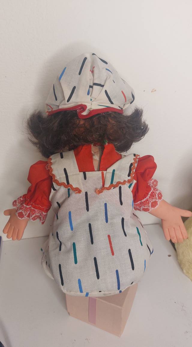 Vintage κούκλα, ύψους 40 εκ.