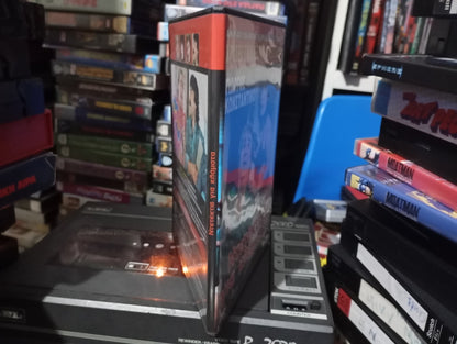 Ο ποντικοκυνηγός των δύο ηπείρων a.k.a.  (Ποντικοκυνηγός) a.k.a. Ντετέκτιβ για κλάματα  1988