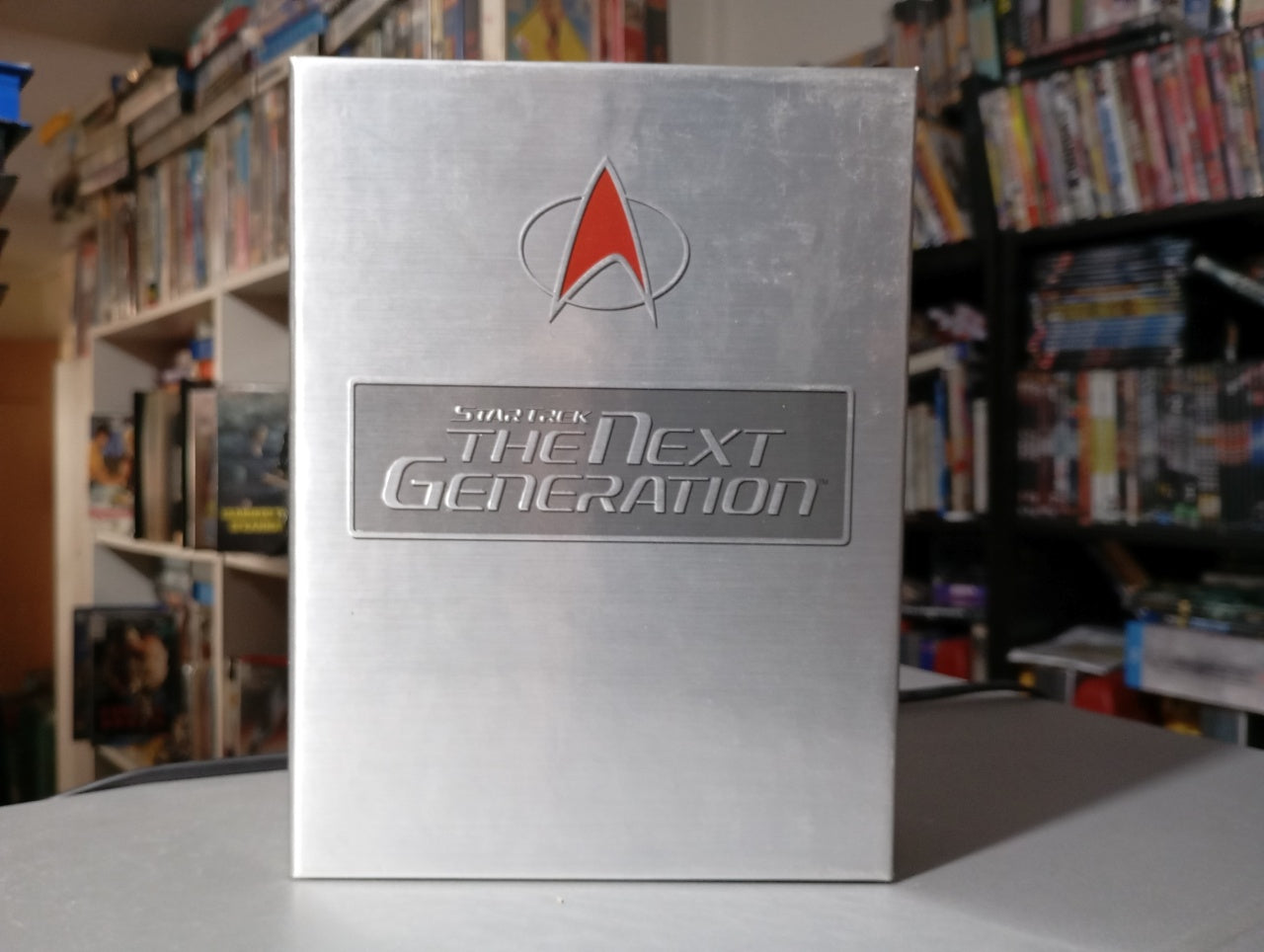 Star Trek The Next Generation complete season 1 SILVER BOX aka Σταρ Τρεκ η επόμενη γενιά Πρώτη περίοδος Ασημένιο μποξ 1987 Τιμή - Price 45 ευρω