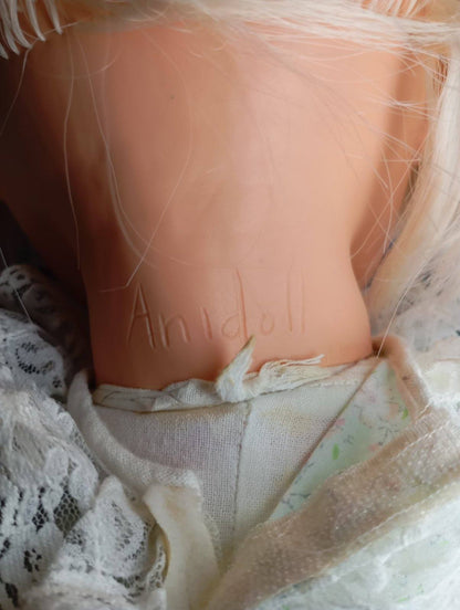 Kούκλα Αnidoll