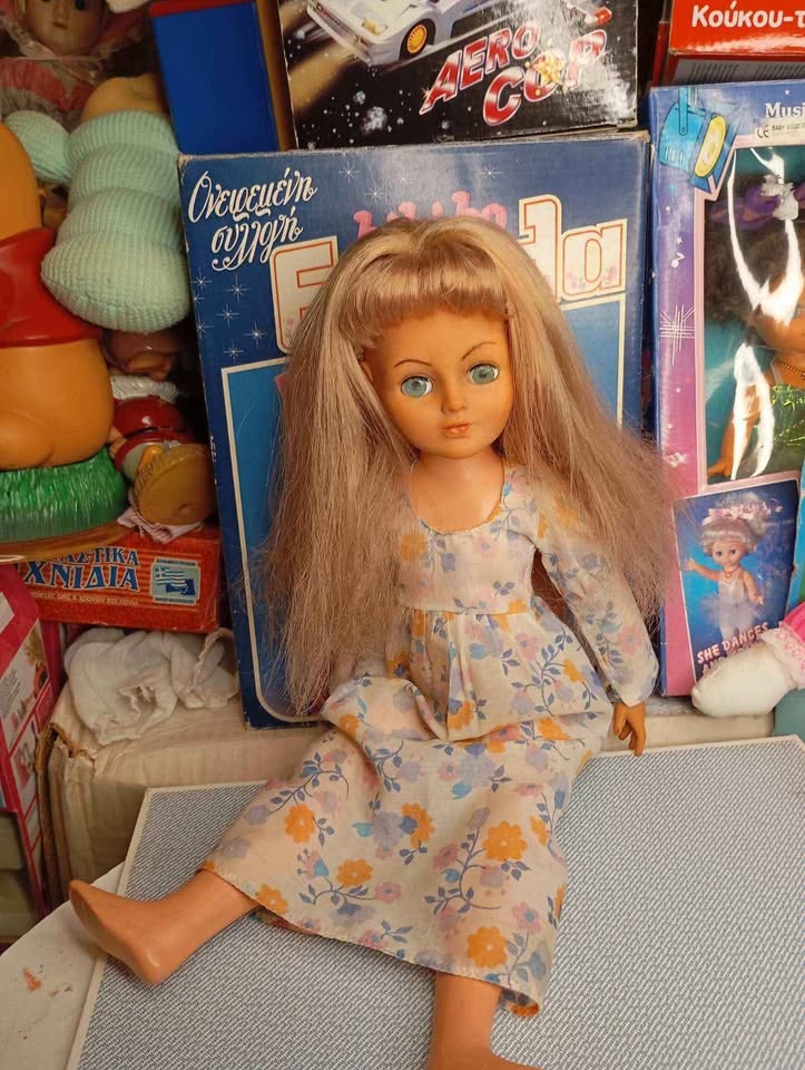 Vintage Κούκλα Palitoy Sheena – Δεκαετία 1970 – Ύψος 45 εκ. Made in England