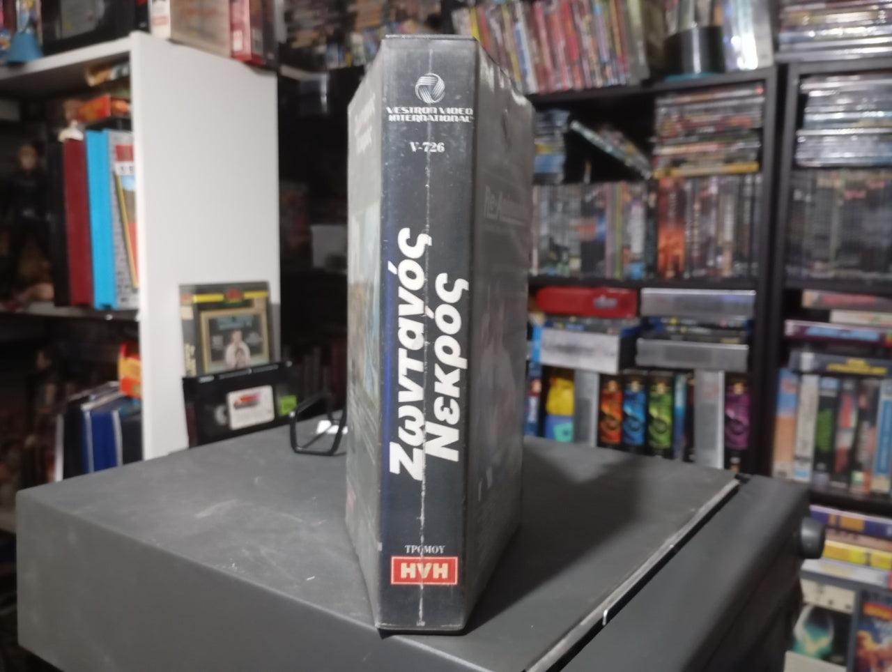 Re-Animator (1985) – Ο Χέρμπερτ Γουέστ και το Ελιξίριο του Τρόμου