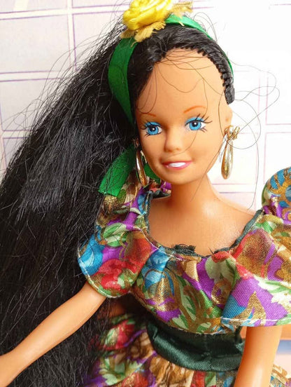 Vintage Κούκλα Τύπου Barbie – Ισπανικό Φόρεμα Φλαμένκο – 1980s/1990s