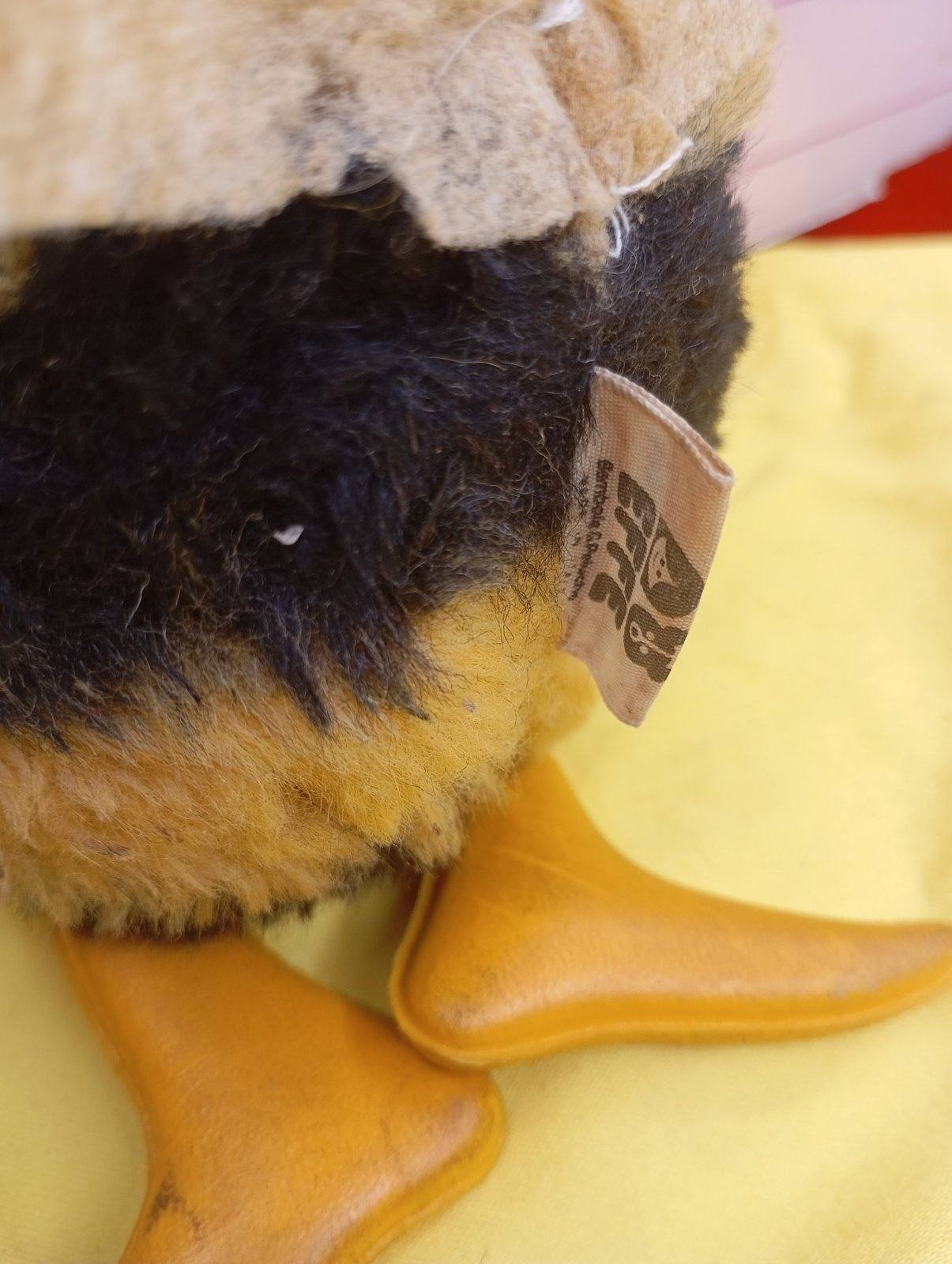 Vintage Λούτρινη Φιγούρα “Μάγια η Μέλισσα” – Effe Bambole, Ιταλία 1980 – Σπάνια Συλλεκτική