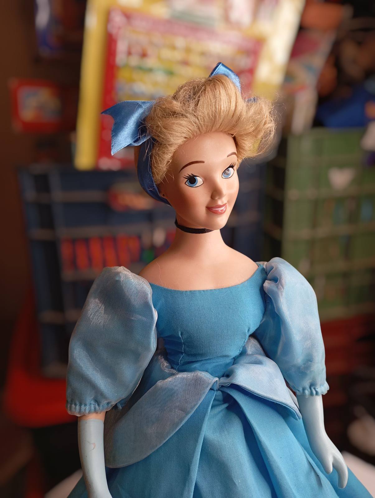 Πορσελάνινη Συλλεκτική Κούκλα Disney – Σταχτοπούτα 40cm (16") – Αριθμημένη ✨