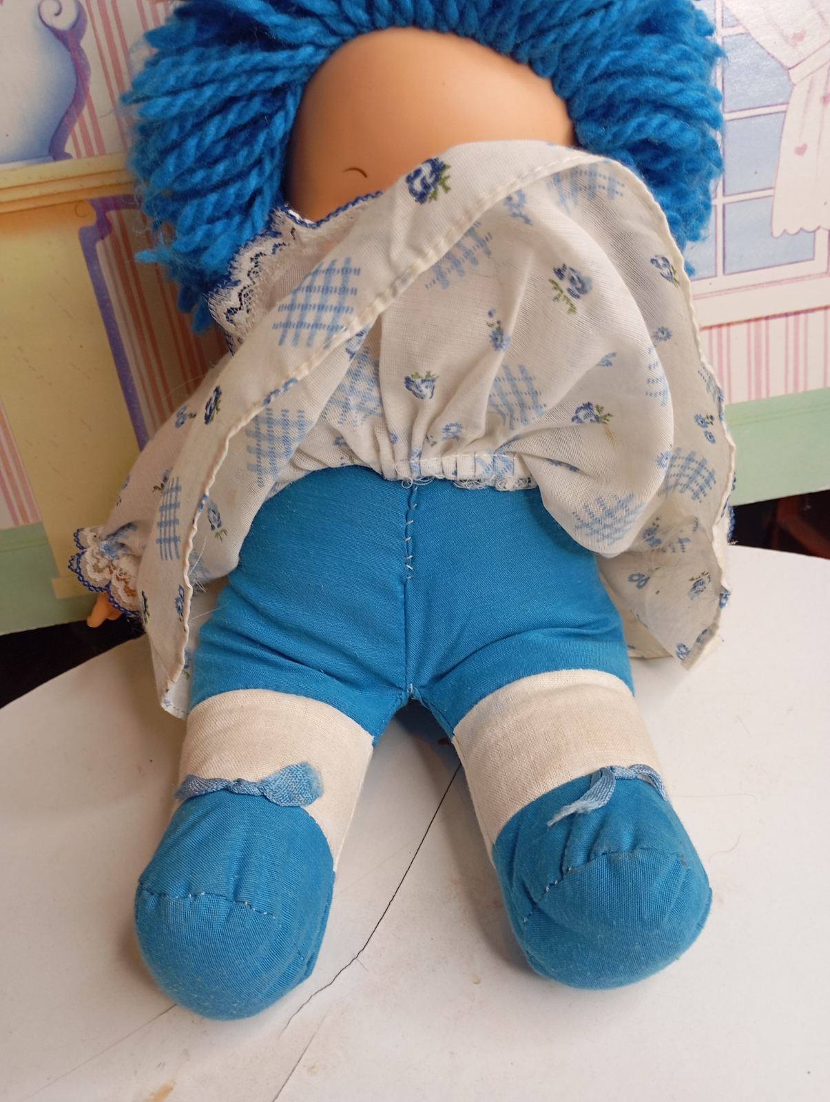 Mπλε  πανέμορφη Παταπούφα  "η κούκλα με την ζεστή καρδιά " της el greco της δεκαετίας του 80 στα 32cm το μεσαίο μέγεθος.