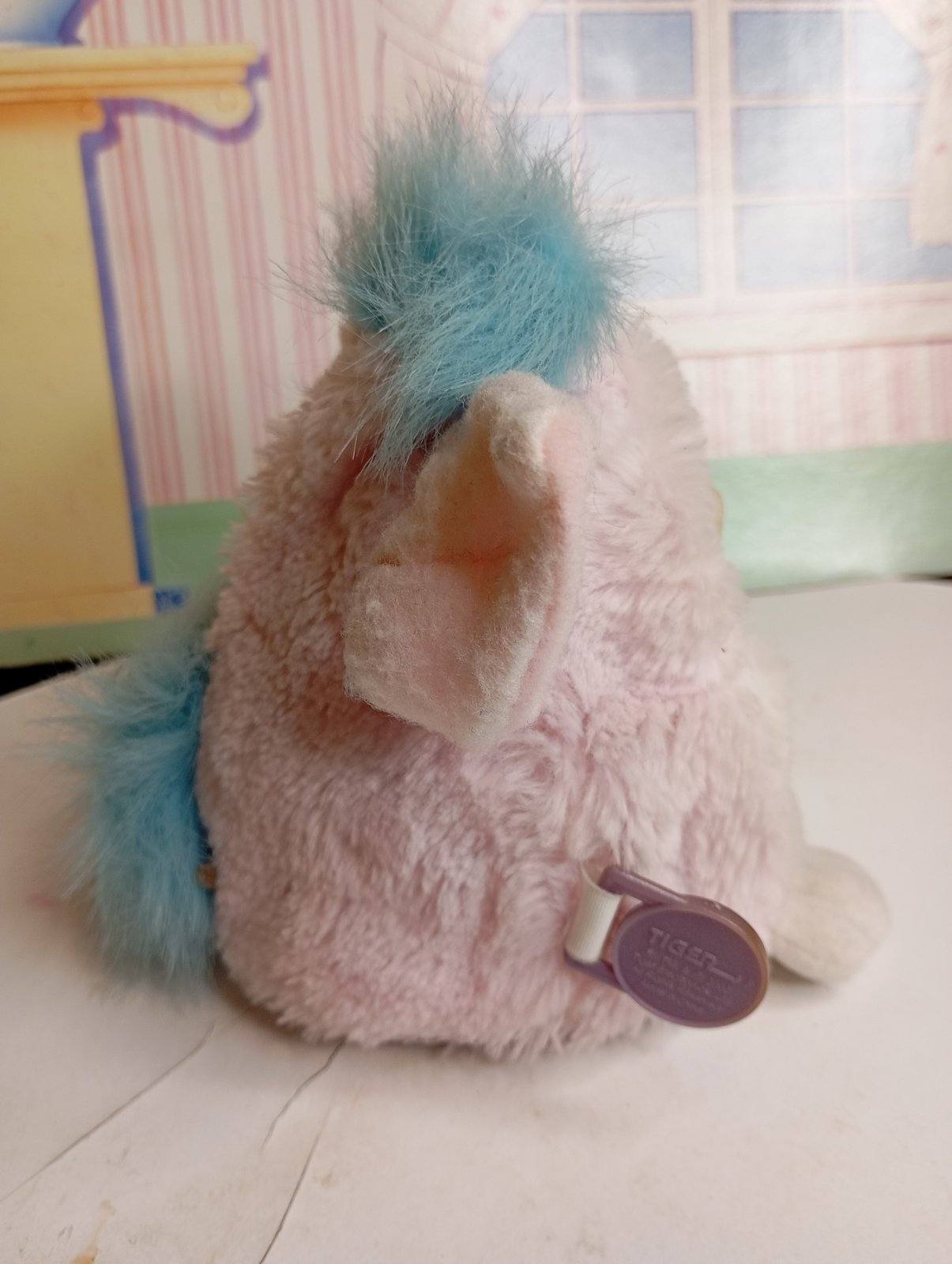 Συλλεκτικό Furby (1999) – Μιλάει ελληνικά