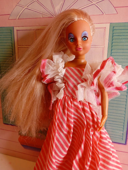 Κουκλα Bibibo β περιόδου με φόρεμα star α περιόδου